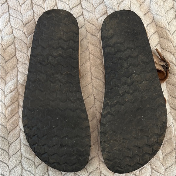 White Mountain Tan Suede Footbeds - Picture 4 of 4